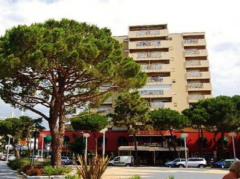 Hotel Savoia Lignano Sabbiadoro Eksteriør bilde
