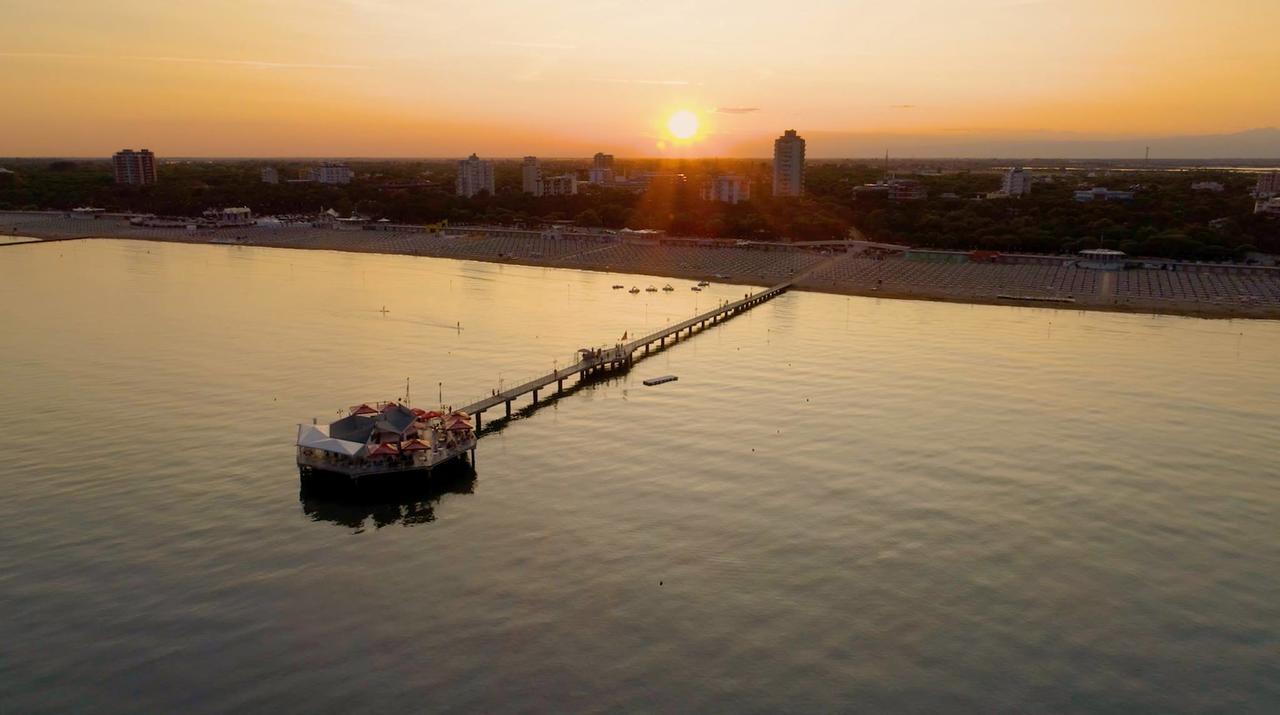 Hotel Savoia Lignano Sabbiadoro Eksteriør bilde